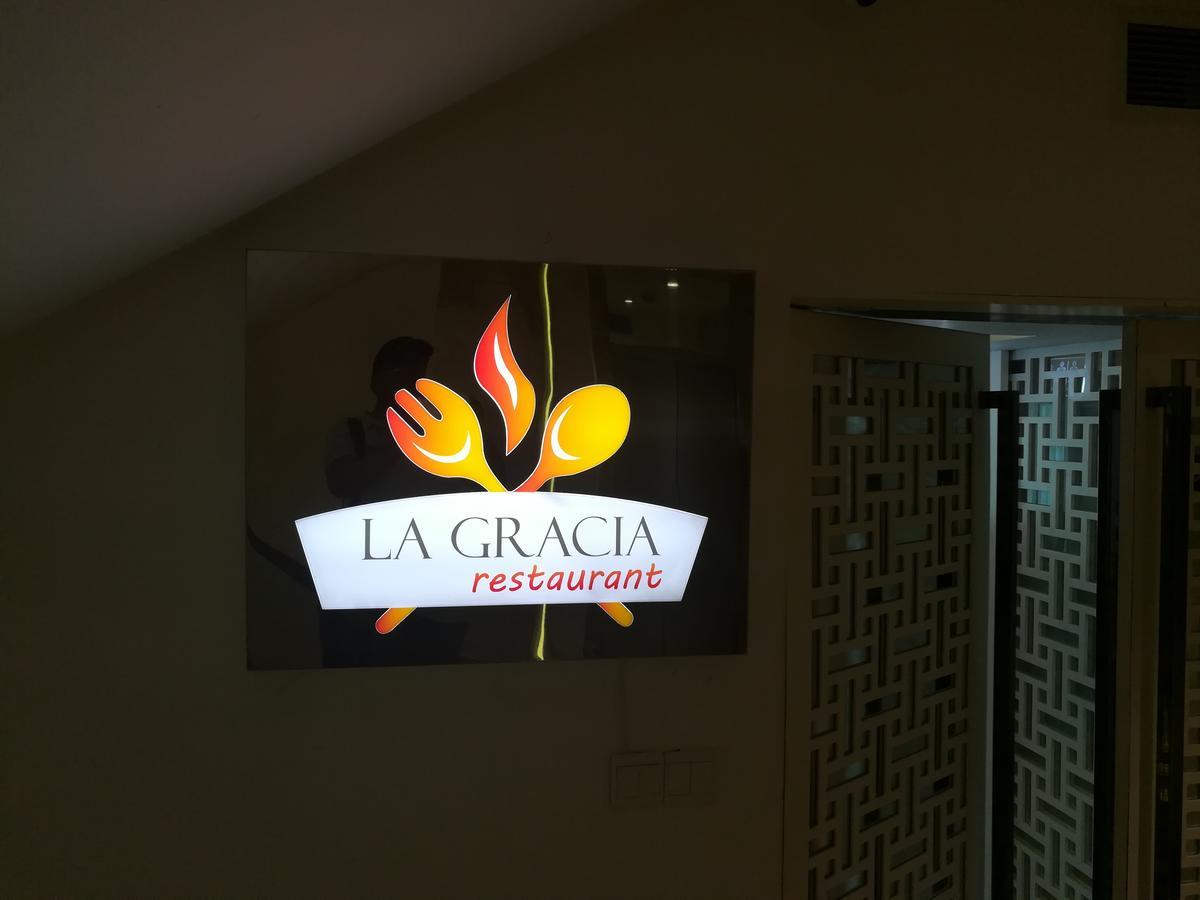 Grace 21 Smart Hotel Дакка Экстерьер фото